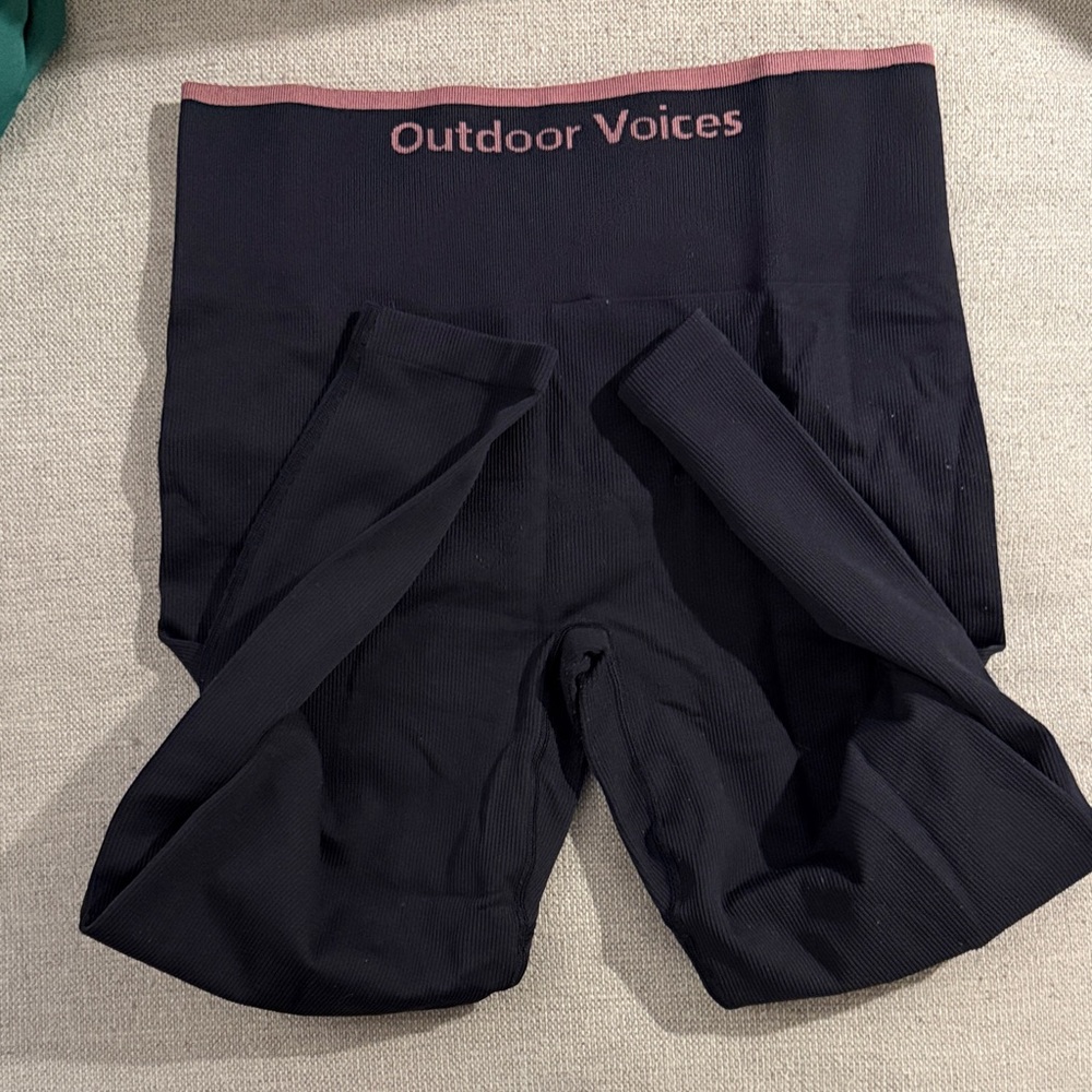 Outdoor Voices Women’s Black Leggings